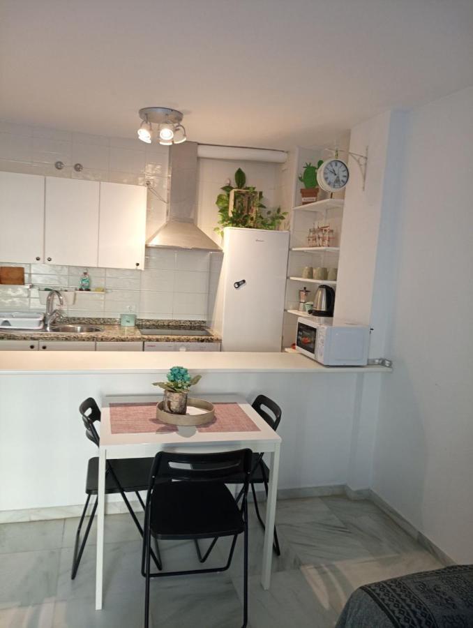 Especial Familias Con Ninos Pequenos, Tranquilidad Y Cercania Al Mar Apartment Benalmadena Bagian luar foto